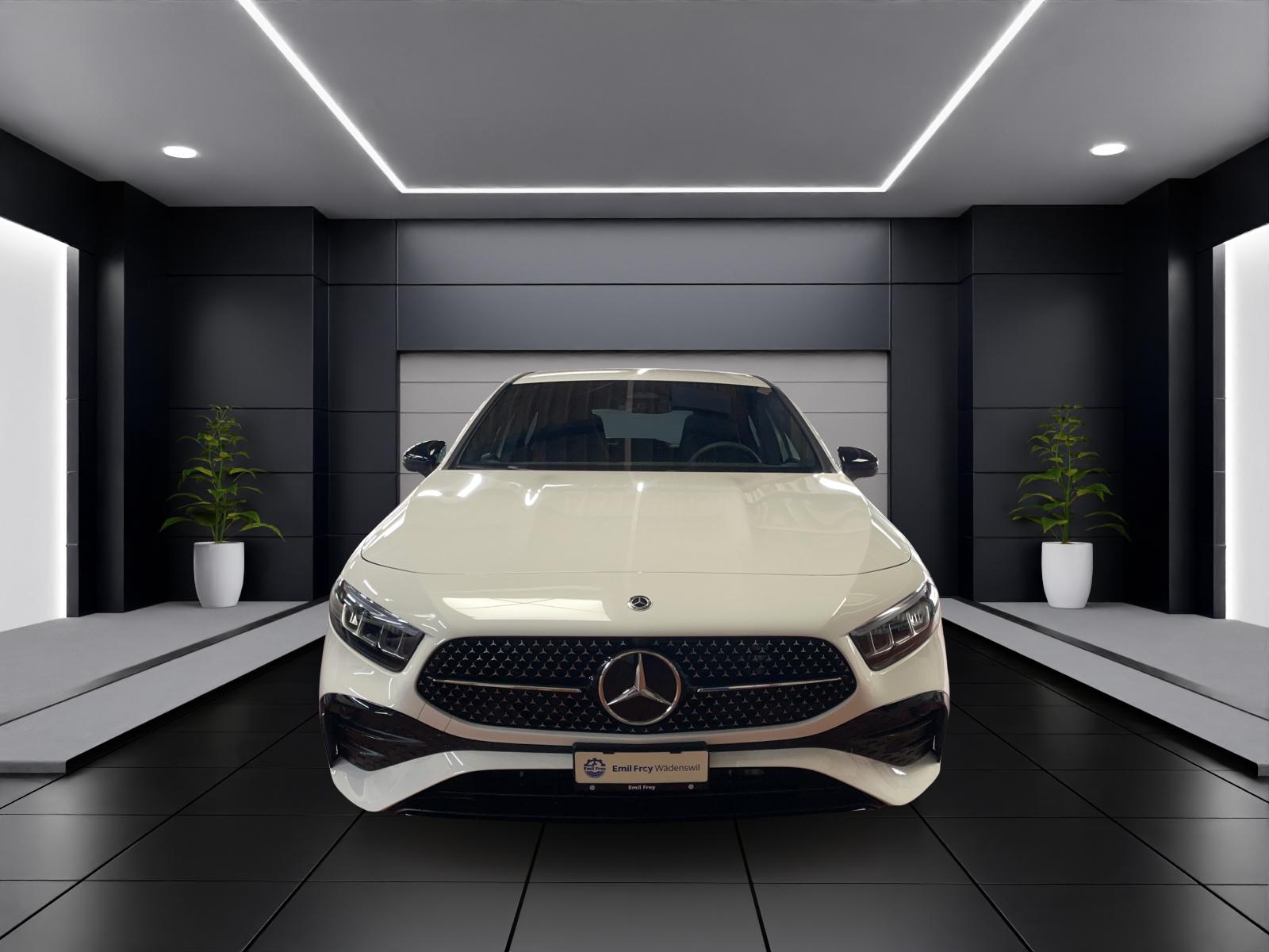 MERCEDES-BENZ A 180 Night Star AMG Line-showroom-element-1