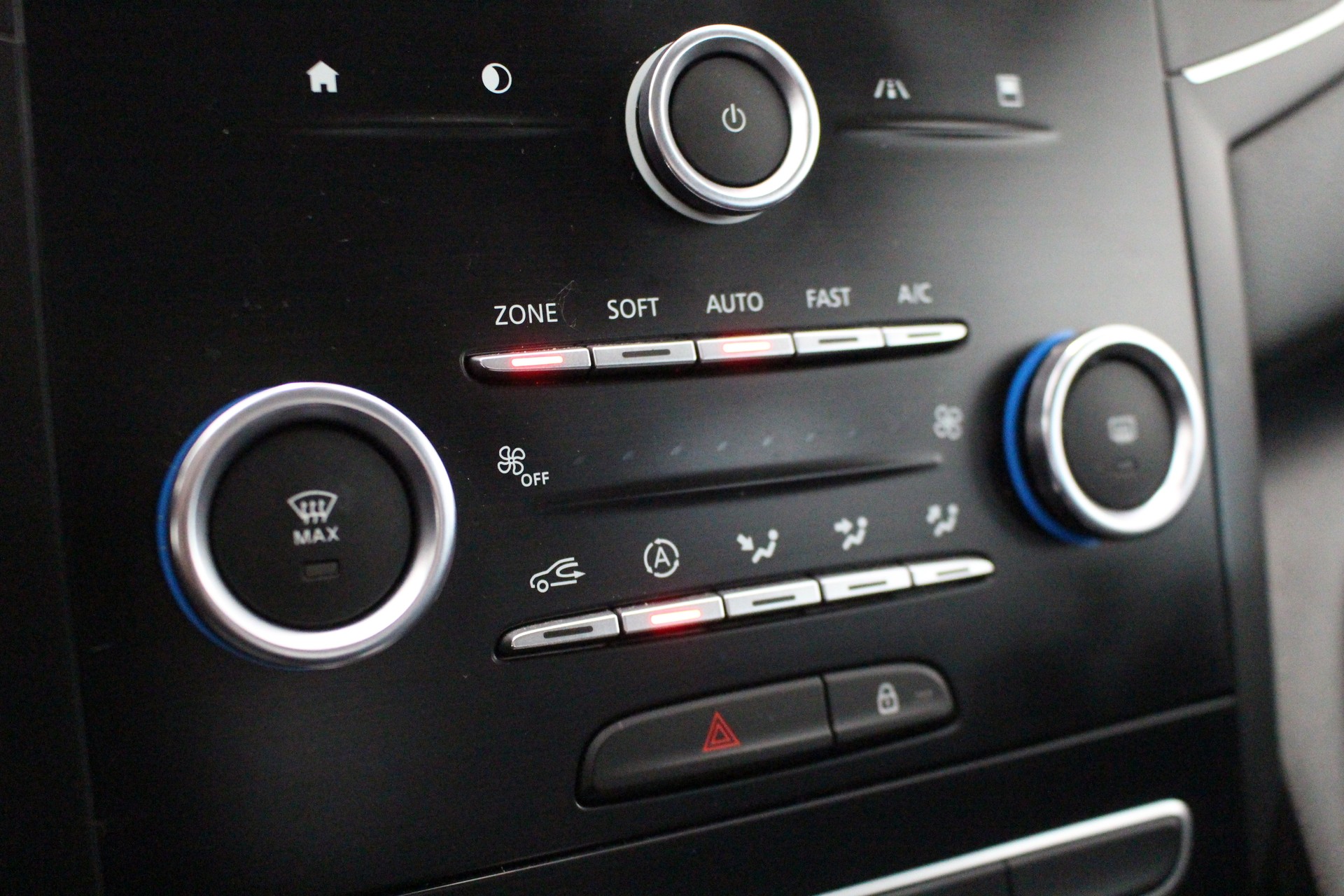 RENAULT Mégane 1.2 TCe 130 Zen EDC-image-20