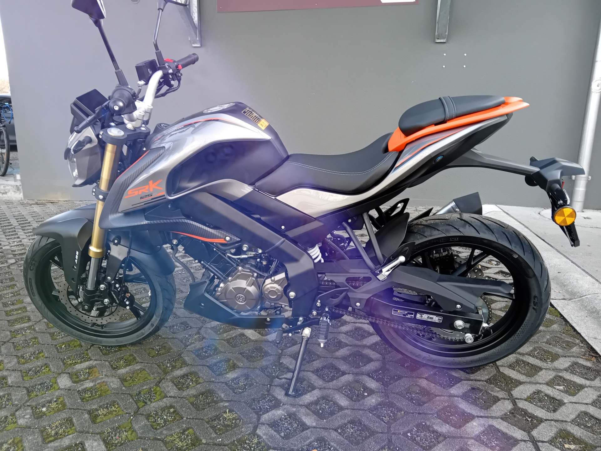 QJ SRK 125 S-image-1