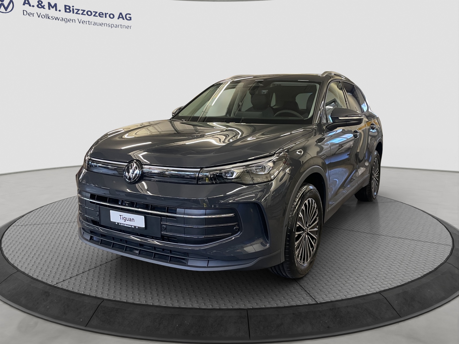 VW Tiguan 2.0 TSI DSG Life 4Motion