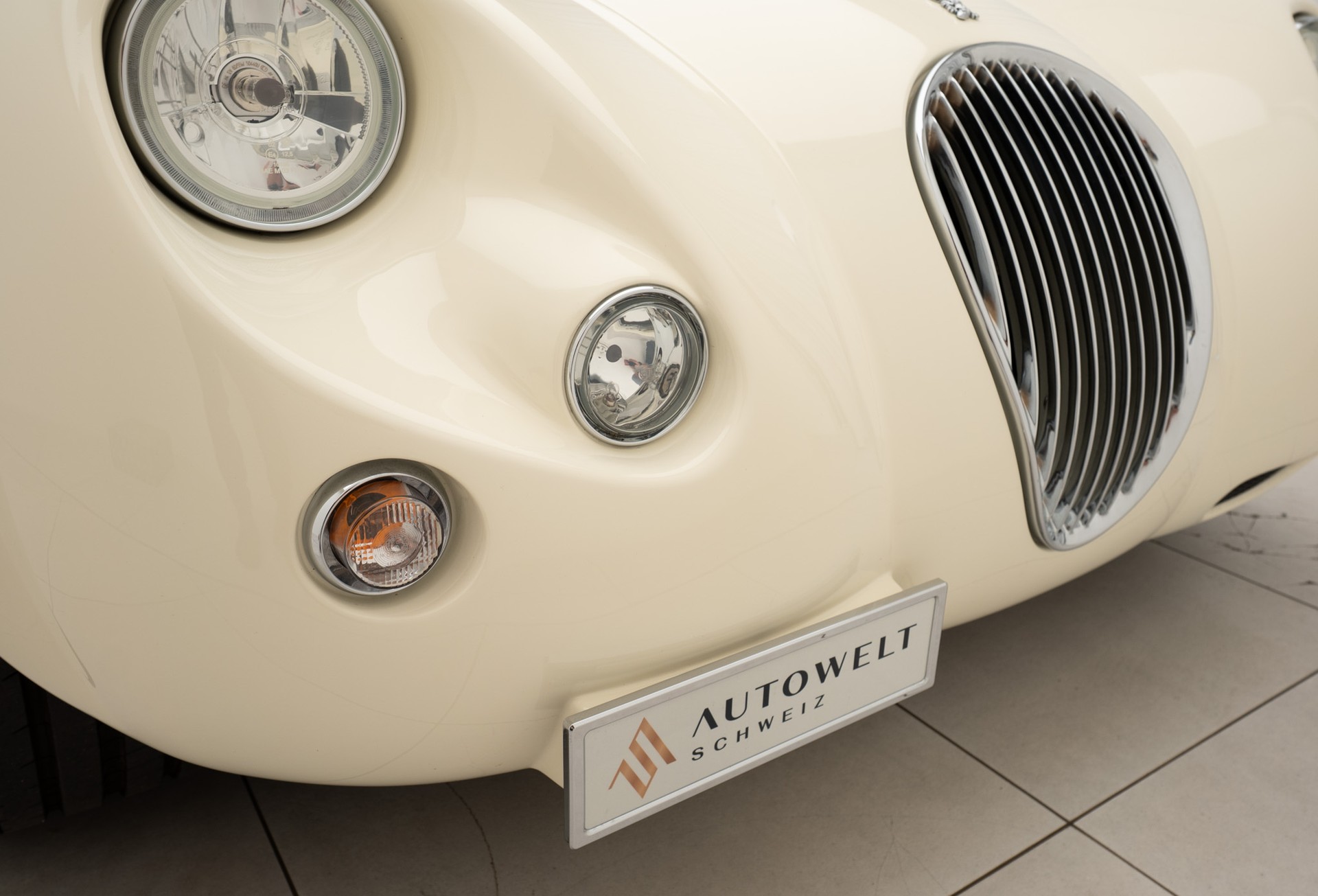 WIESMANN Roadster MF3-image-17