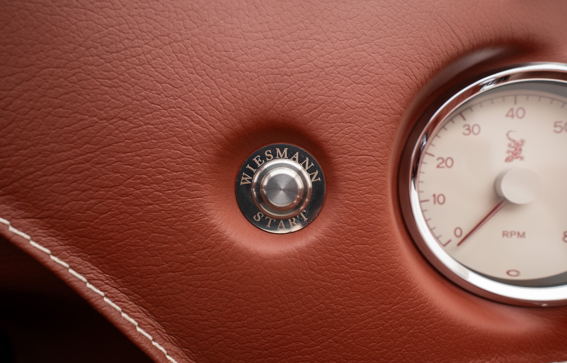 WIESMANN Roadster MF3-image-13
