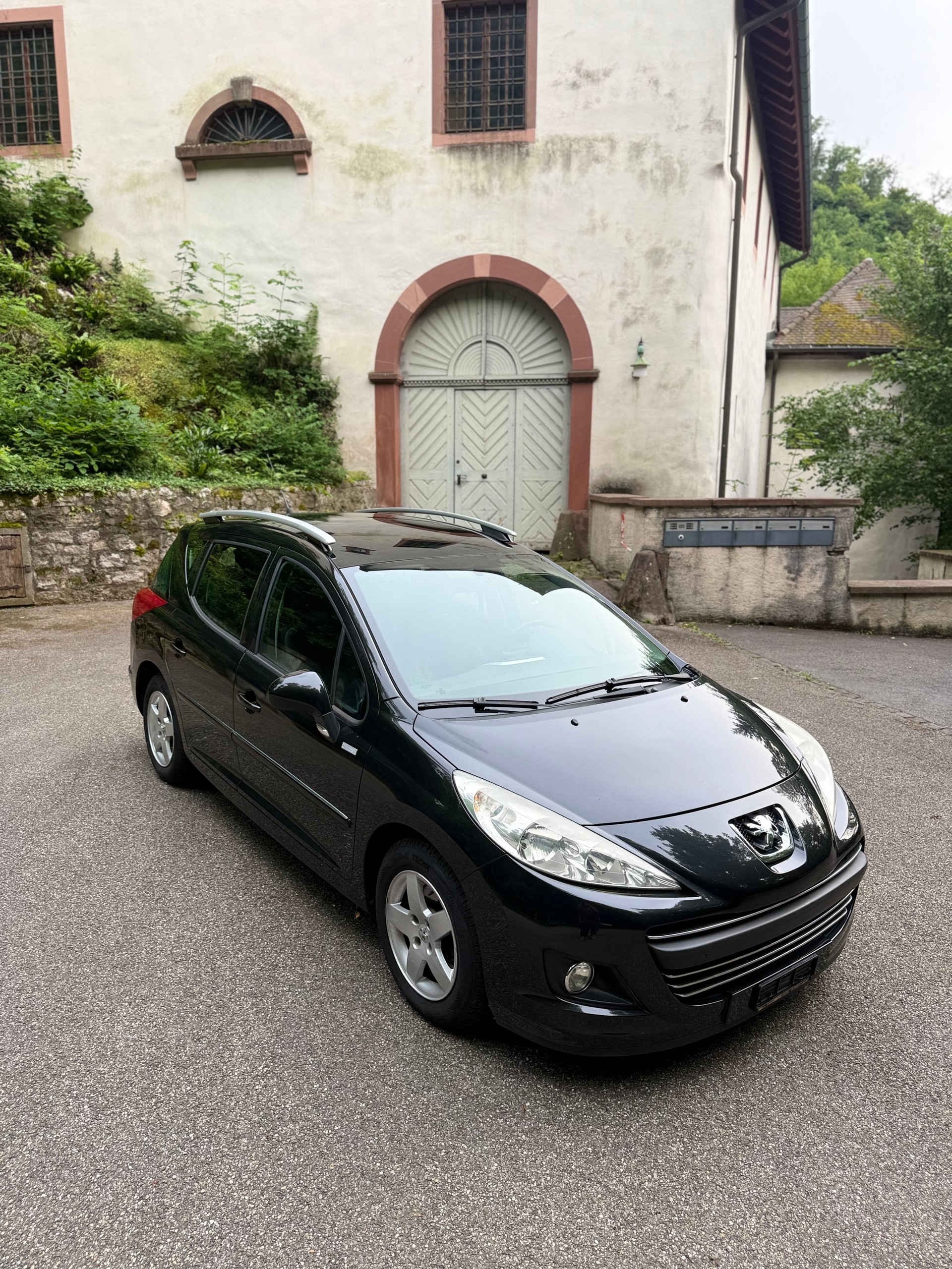 PEUGEOT 207 SW 1.4 16V Millesim 200