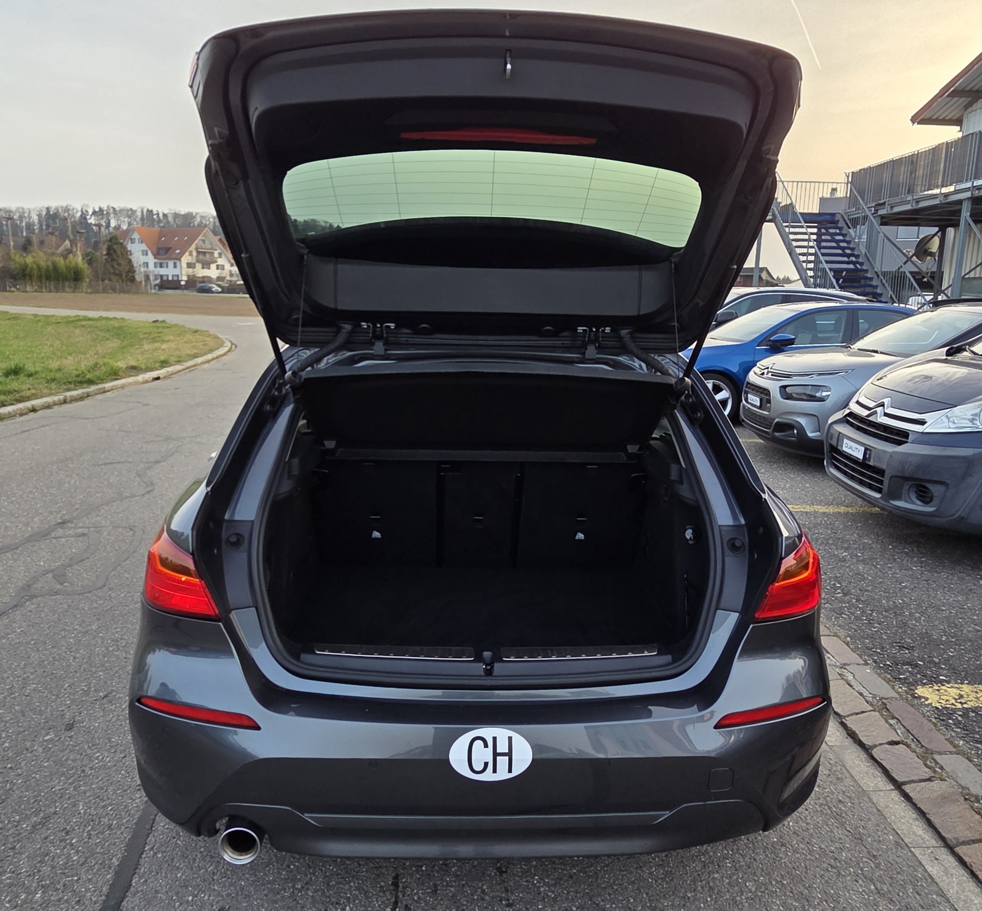 BMW 118i Steptronic-image-6