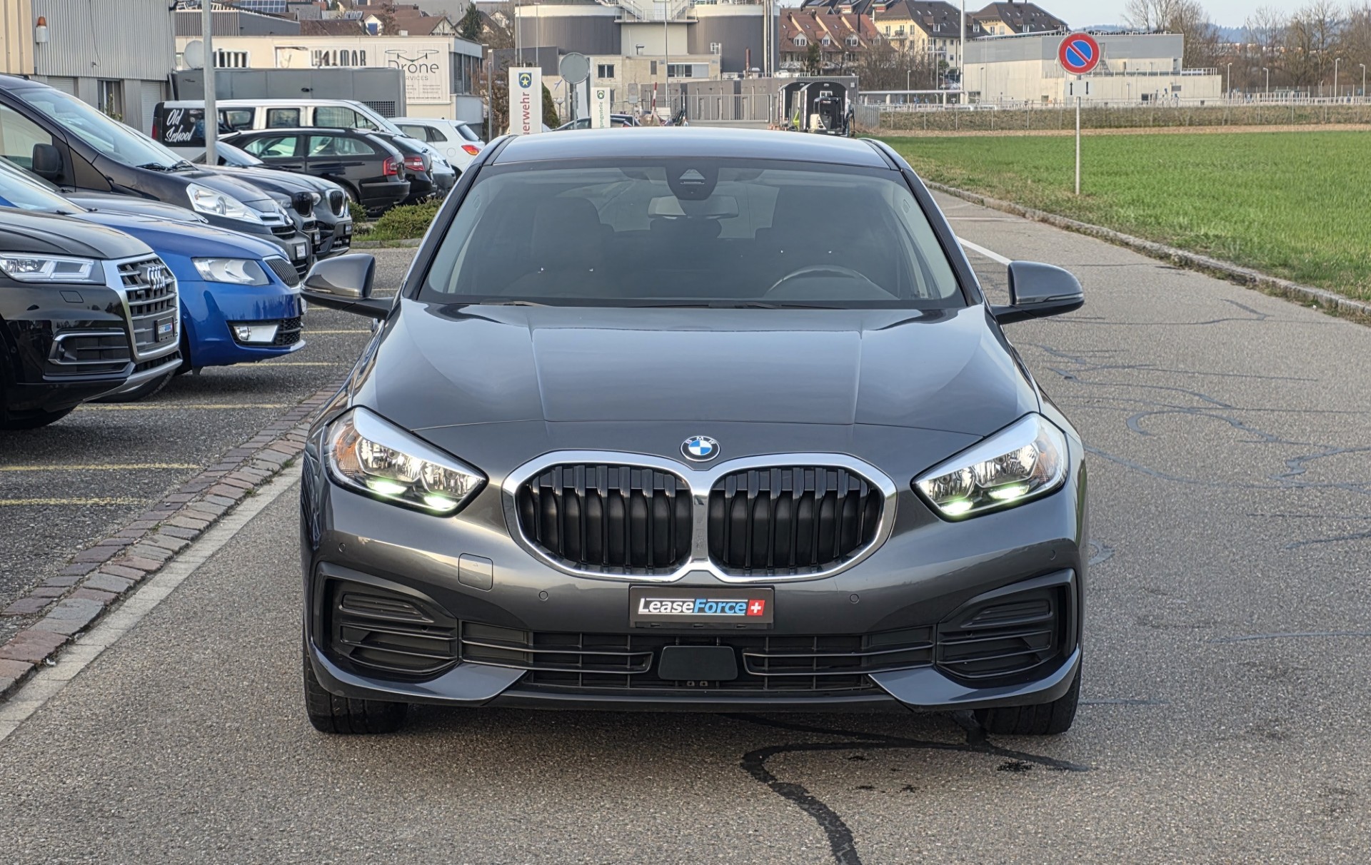 BMW 118i Steptronic-image-2