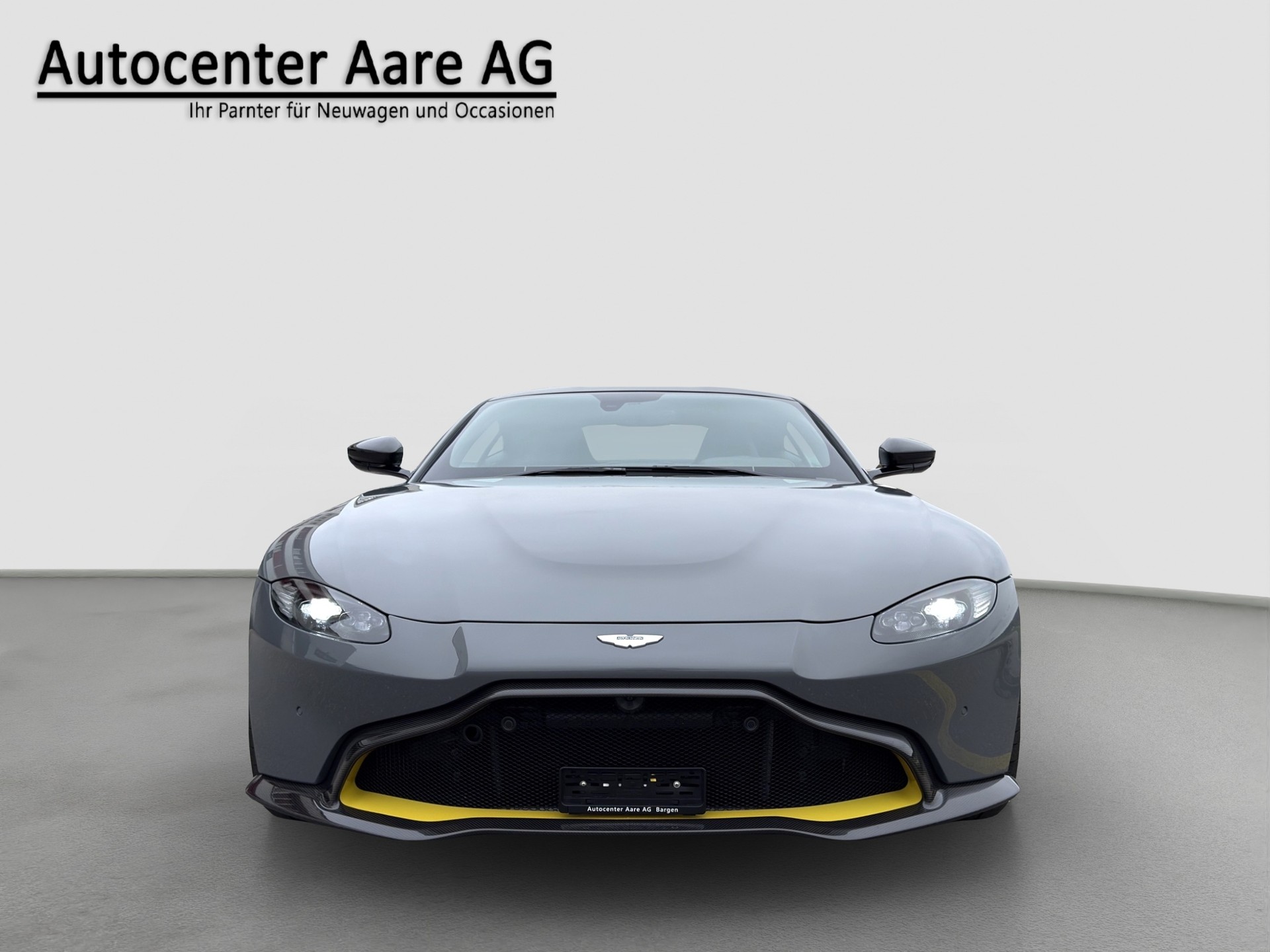 ASTON MARTIN V8 Vantage 4.0 Coupé-showroom-element-1