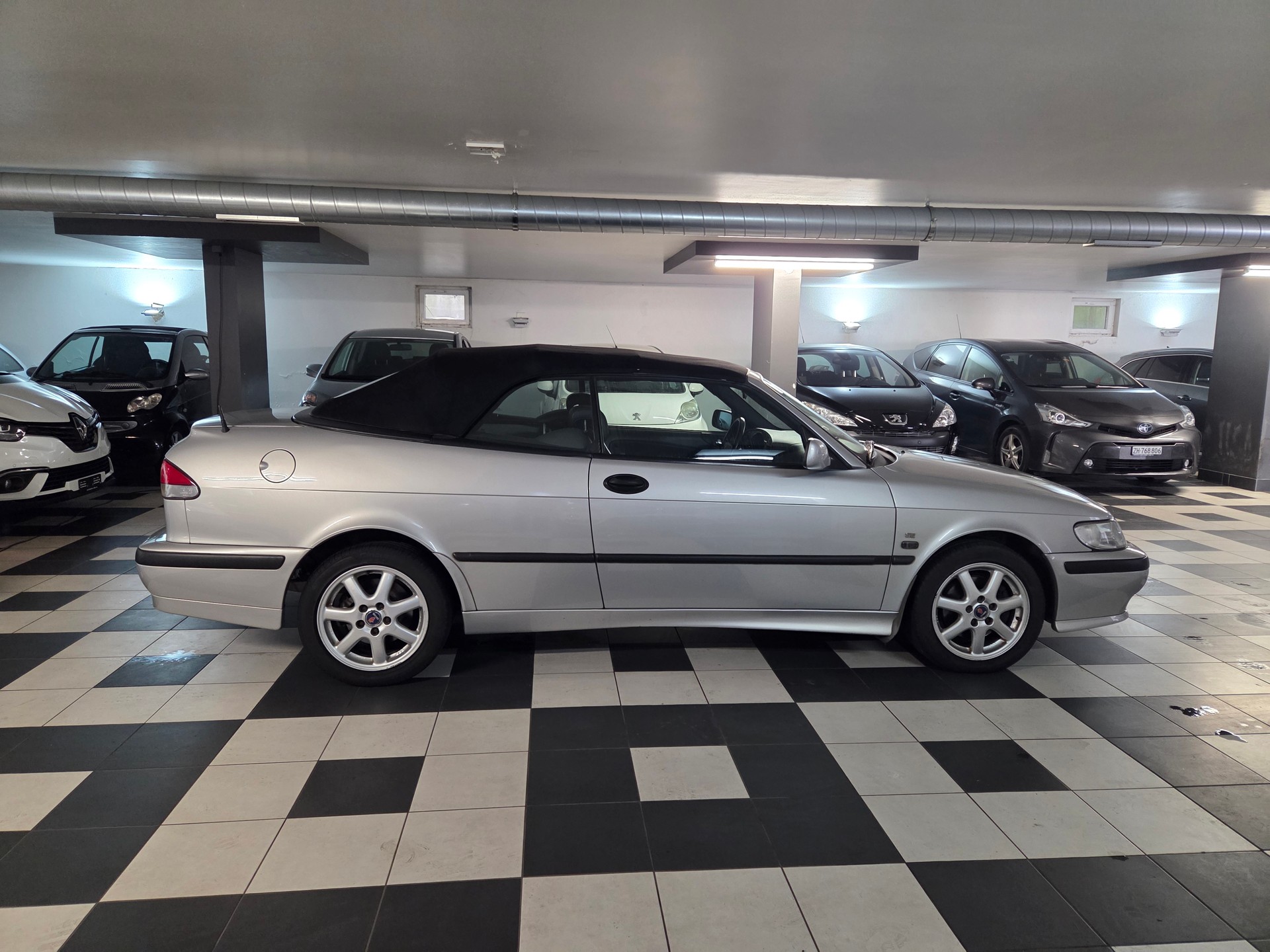 SAAB 9-3-image-4