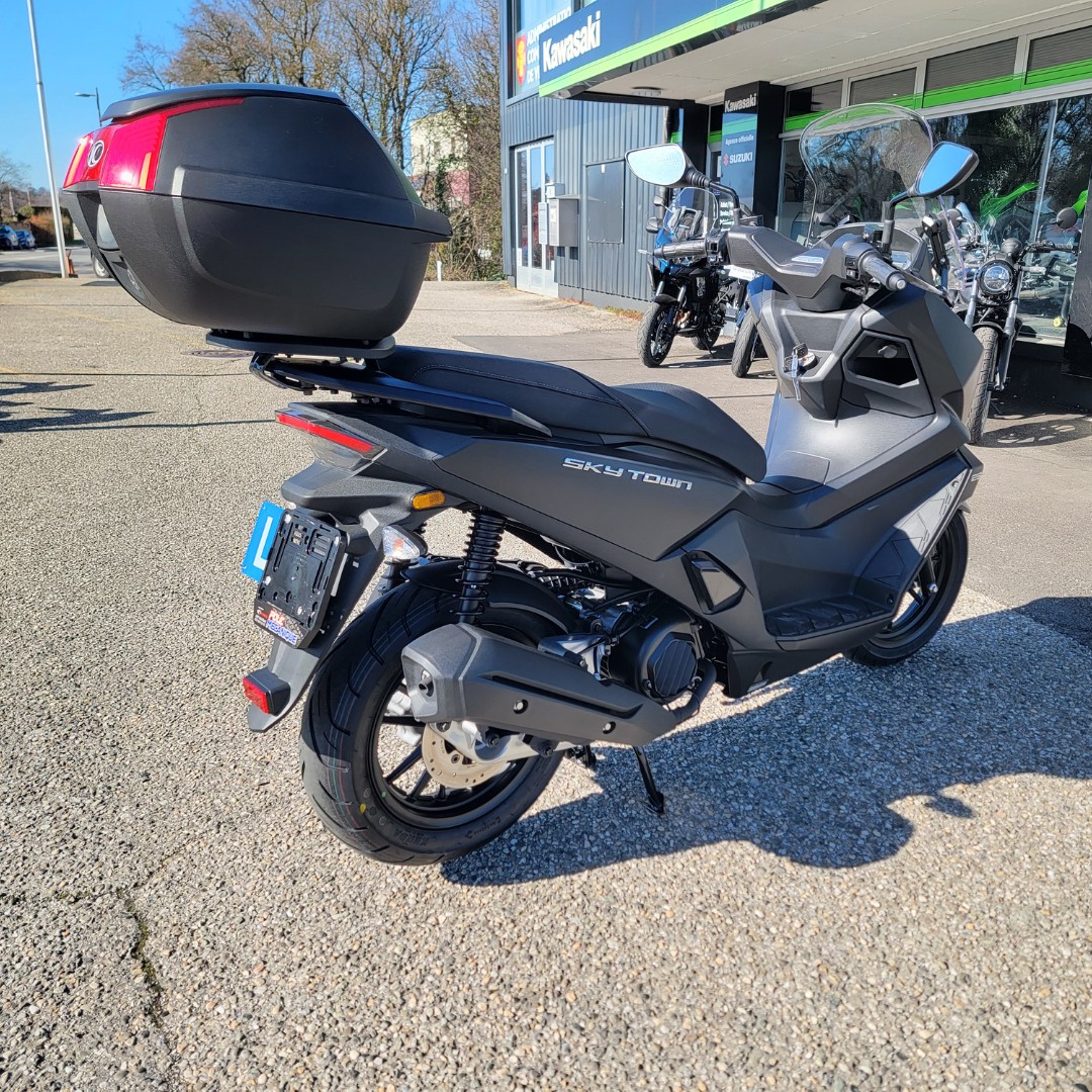 KYMCO Sky Town 125-image-5