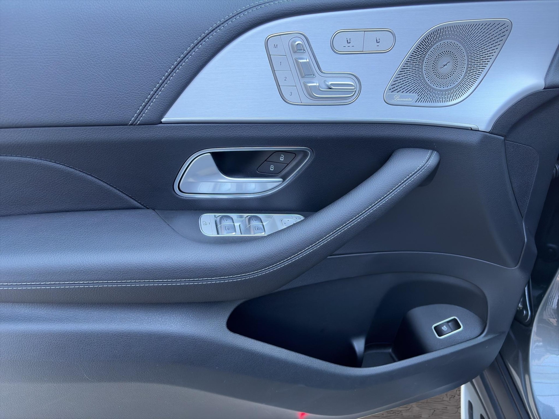 MERCEDES-BENZ GLE 350 de AMG Line 4matic-image-7