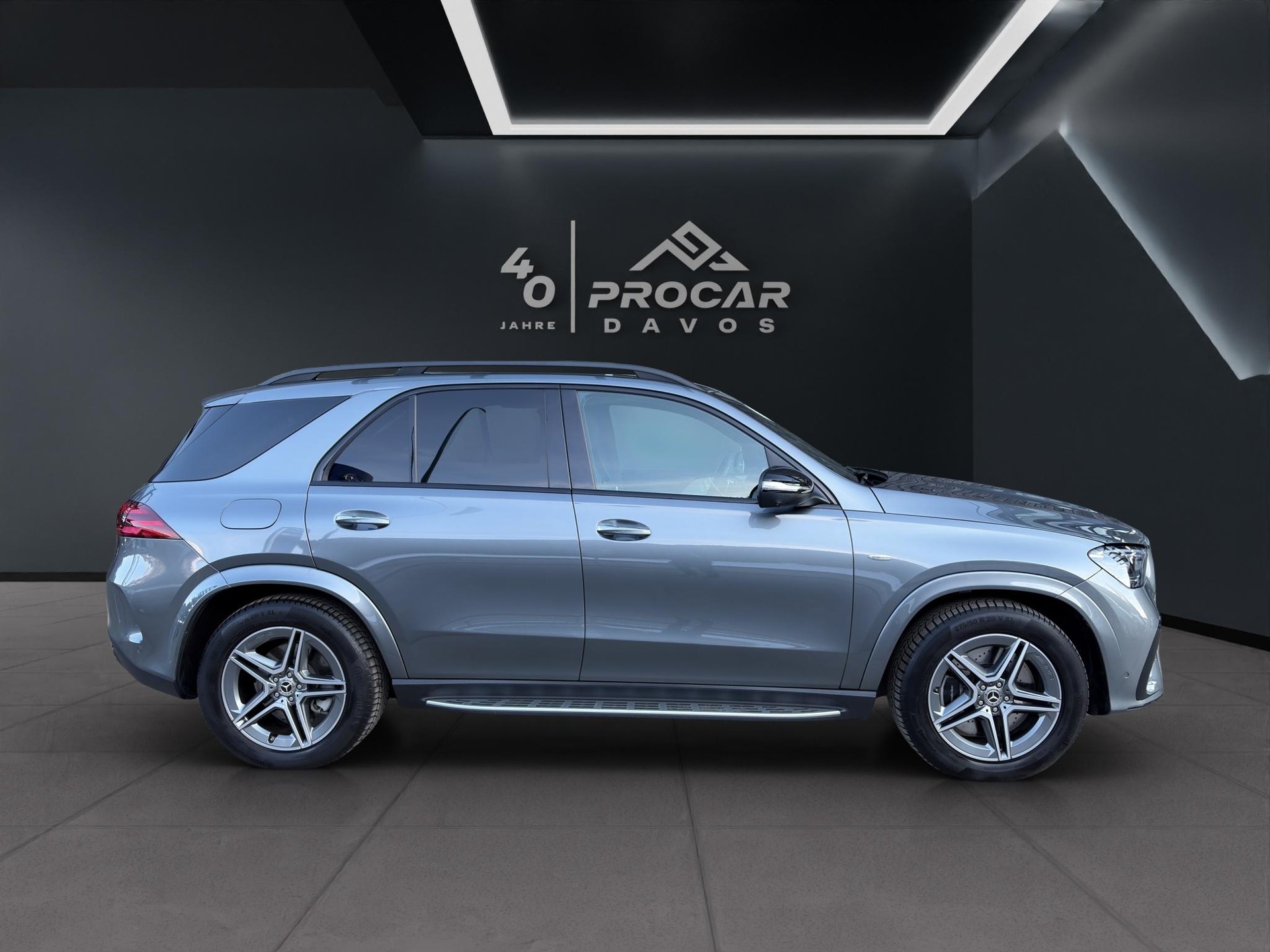 MERCEDES-BENZ GLE 350 de AMG Line 4matic-image-1