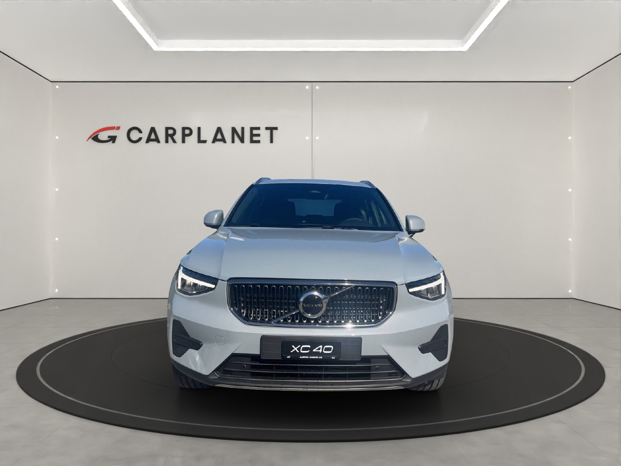 VOLVO XC40 2.0 B3 MH Core .-image-4