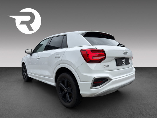 AUDI Q2 40 TFSI adv Attra qu-image-3