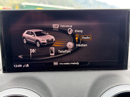 AUDI Q2 40 TFSI adv Attra qu-image-13