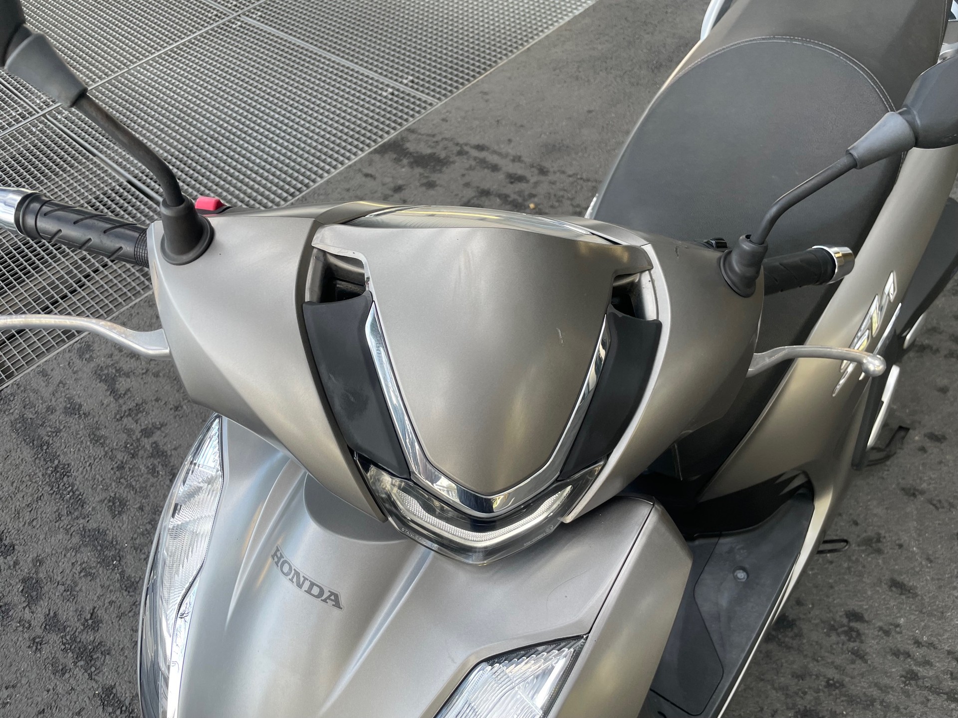 HONDA SH 350-image-5