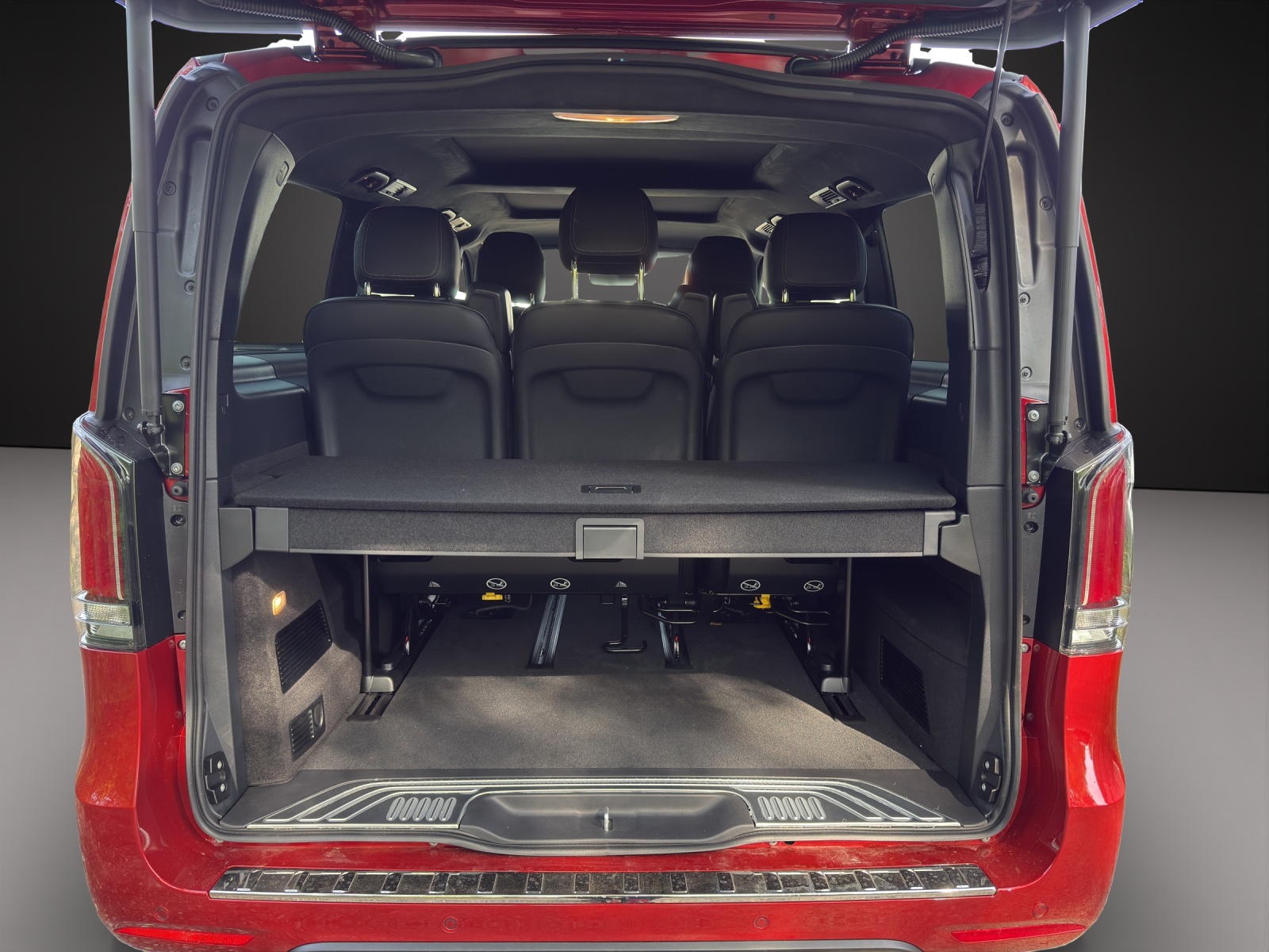 MERCEDES-BENZ V 300 d lang 4Matic Swiss Edition 9G-Tronic-image-10