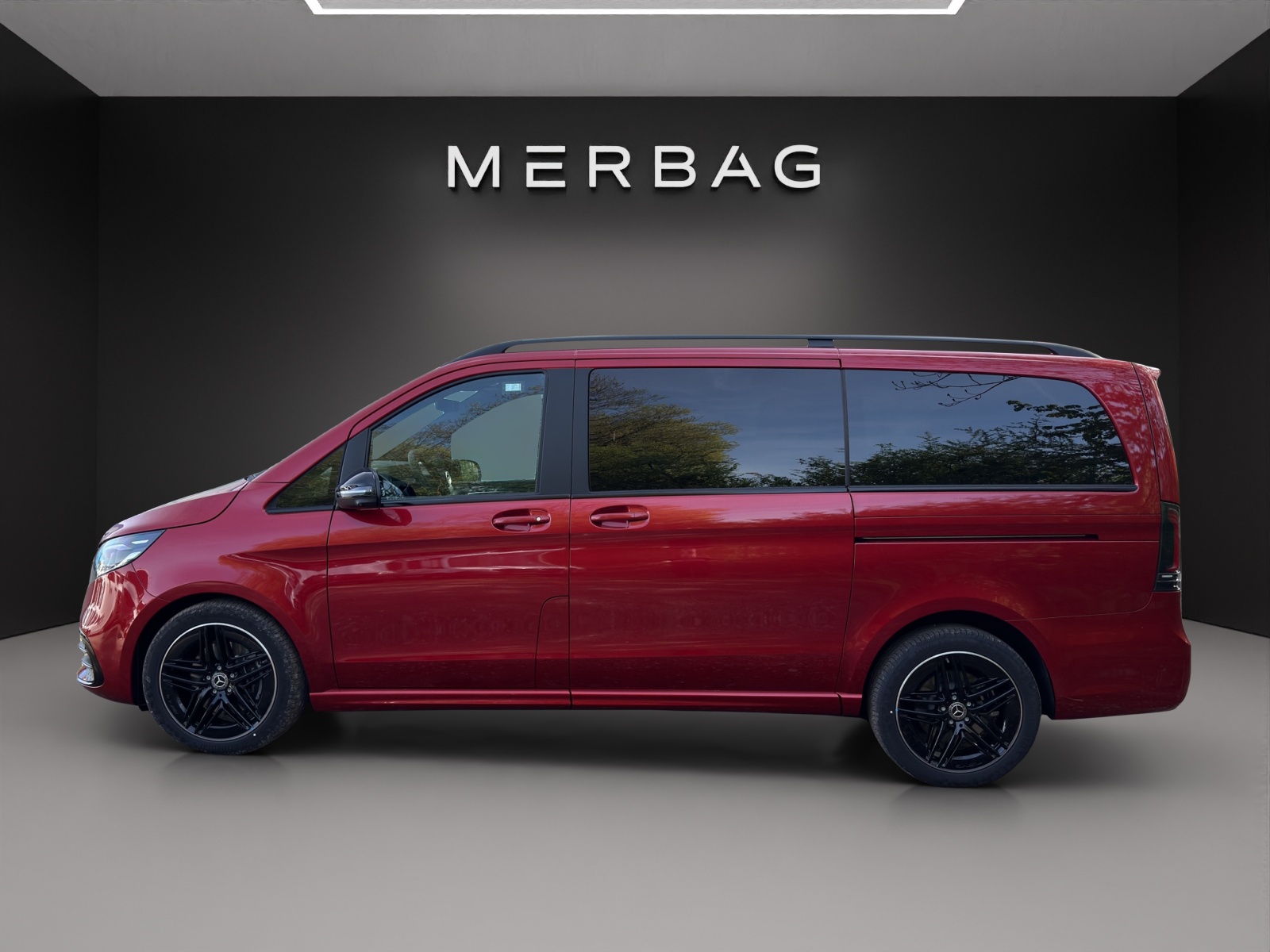 MERCEDES-BENZ V 300 d lang 4Matic Swiss Edition 9G-Tronic-image-5