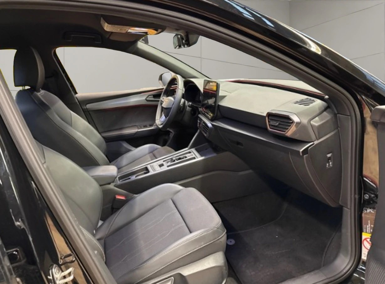 CUPRA LEON ST 2.0 TSI DSG-image-8