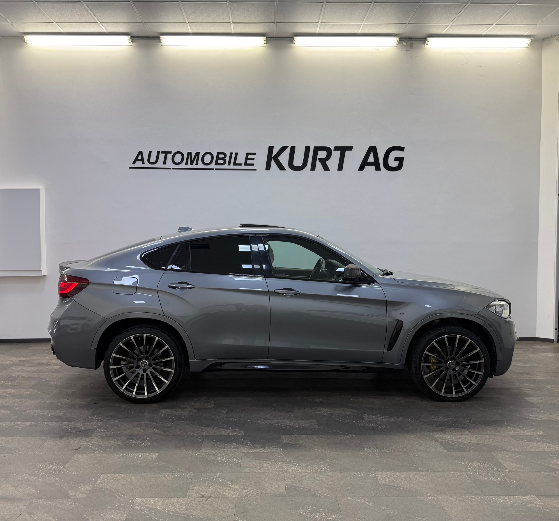 BMW X6 xDrive 30d M-Sport Steptronic-image-6