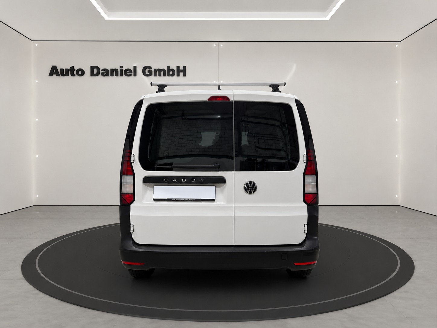 VW Caddy Cargo 1.5 TSI Entry-image-5