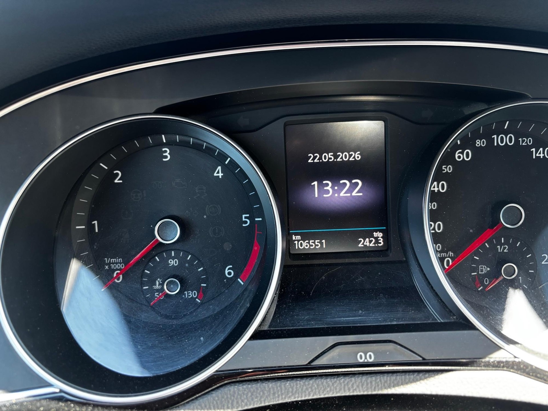 VW Passat Variant 2.0 TDI 190 SCR Highl. DSG 4m-image-12