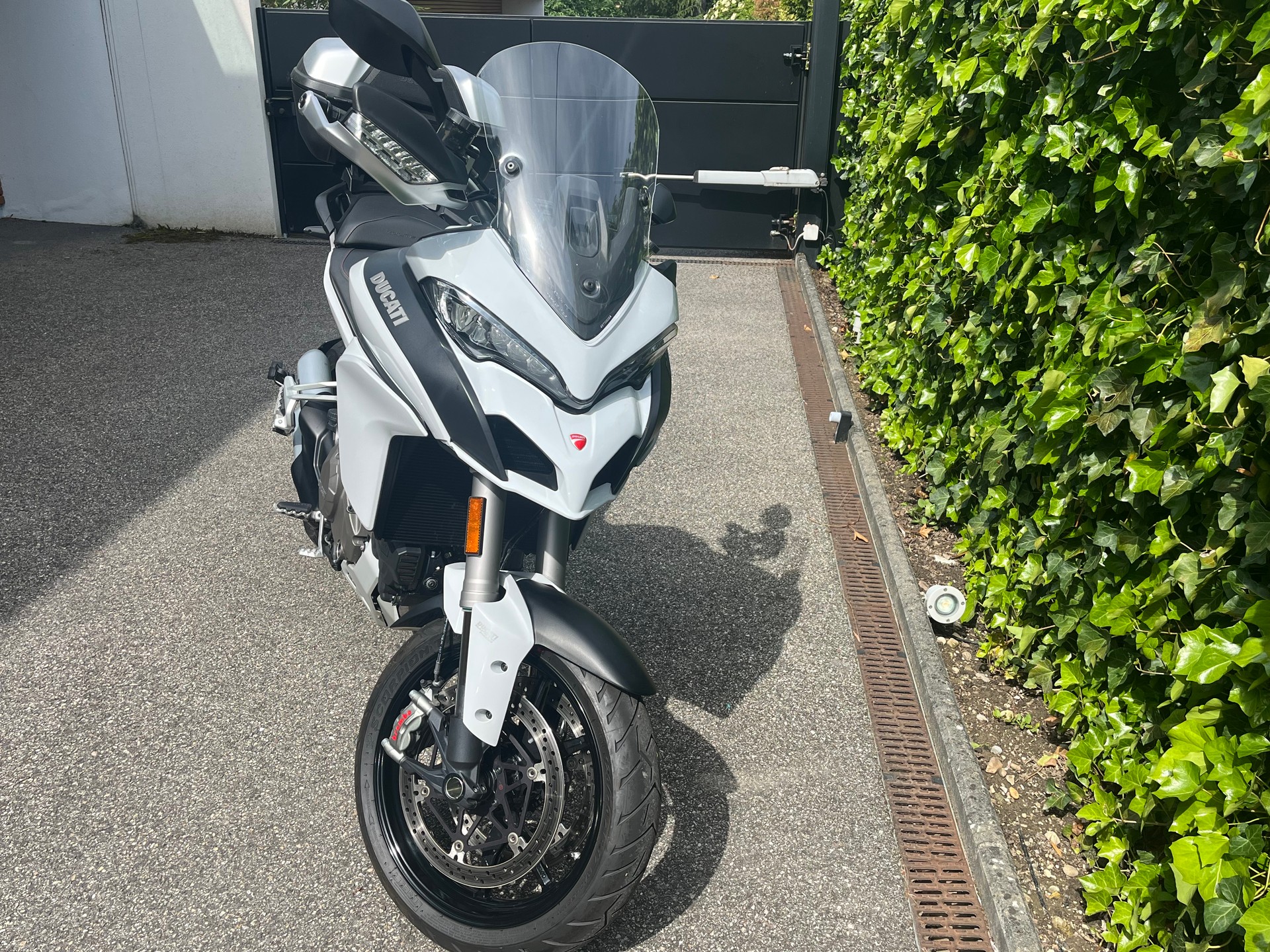 DUCATI Multistrada 1200 S-image-1