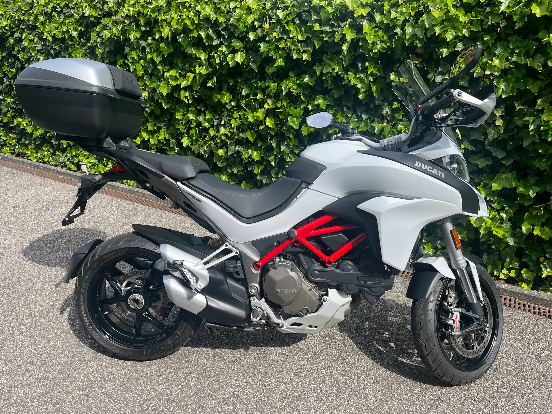 DUCATI Multistrada 1200 S