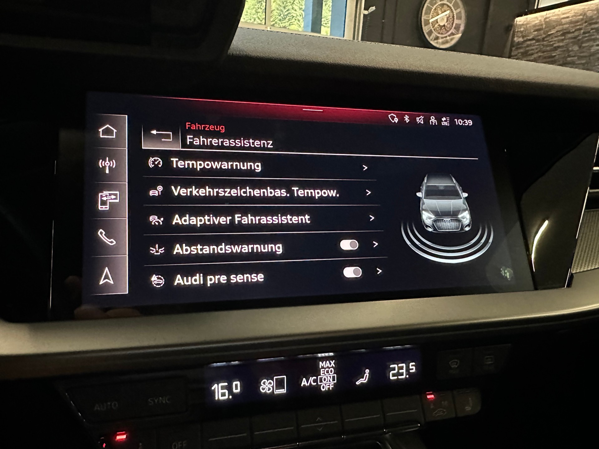 AUDI S3 Sportback 2.0 TFSI quattro S-tronic-image-14