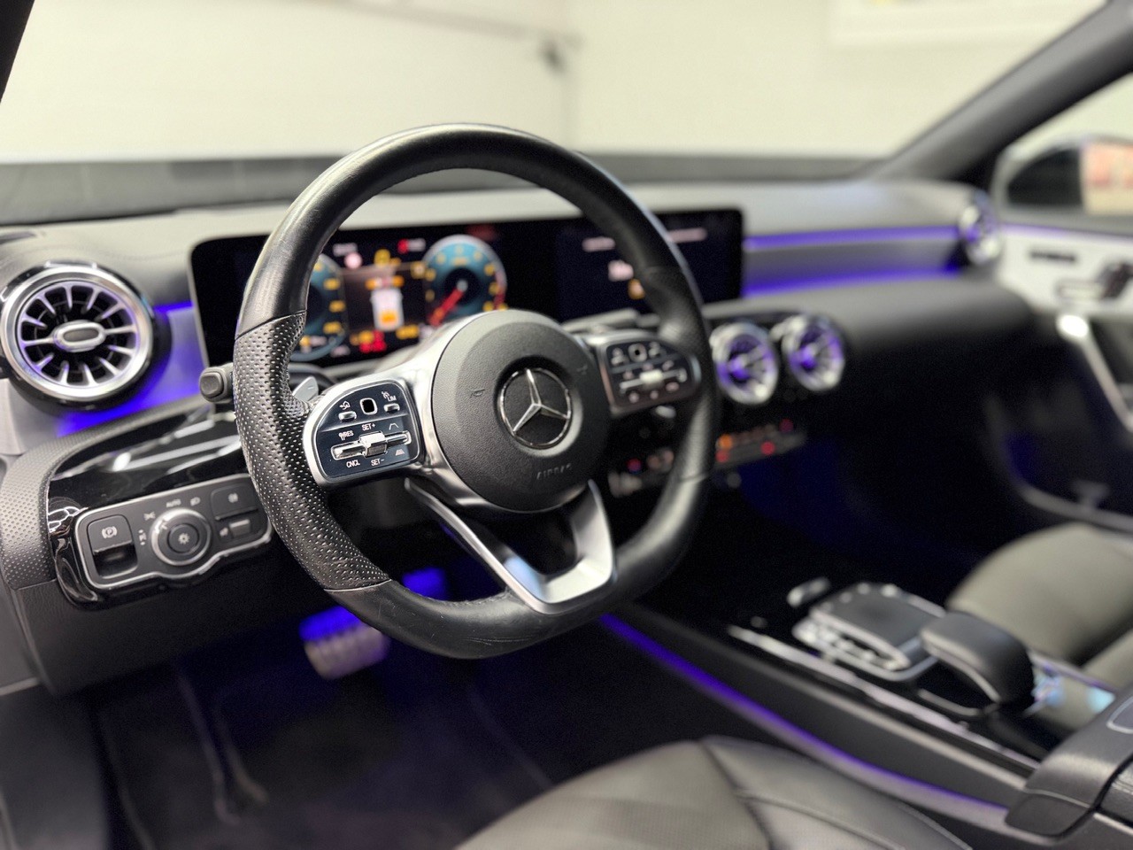 MERCEDES-BENZ A 250 4Matic AMG Line 4Matic 7G-DCT | 360° Kamera | ACC | Virtual Cockpit| Ambientebeleuchtung | Head-Up Display-image-12