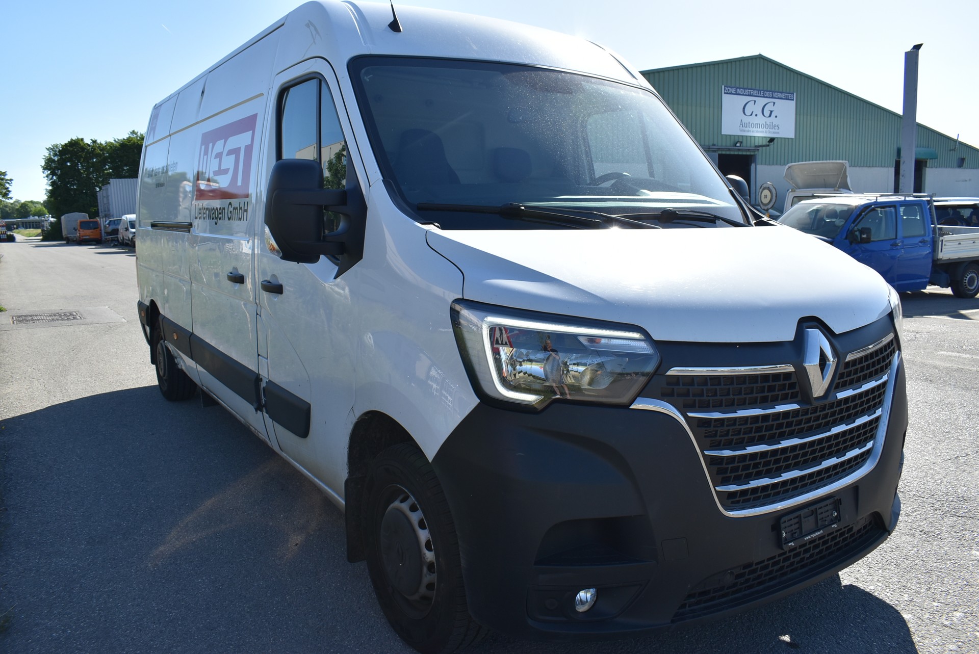 RENAULT Master T33 2.3 Blue dCi 135 L2H2-image-7