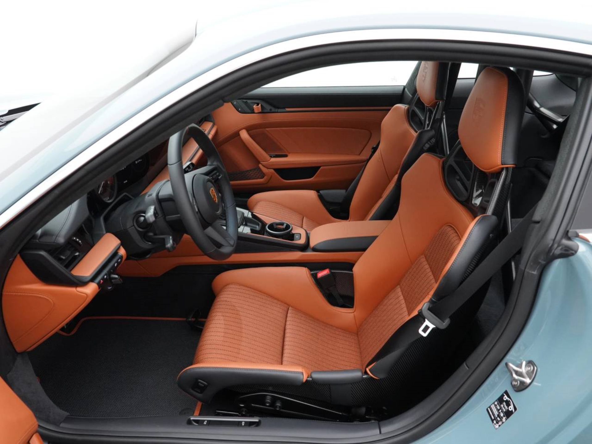 PORSCHE 911 S/T-image-4