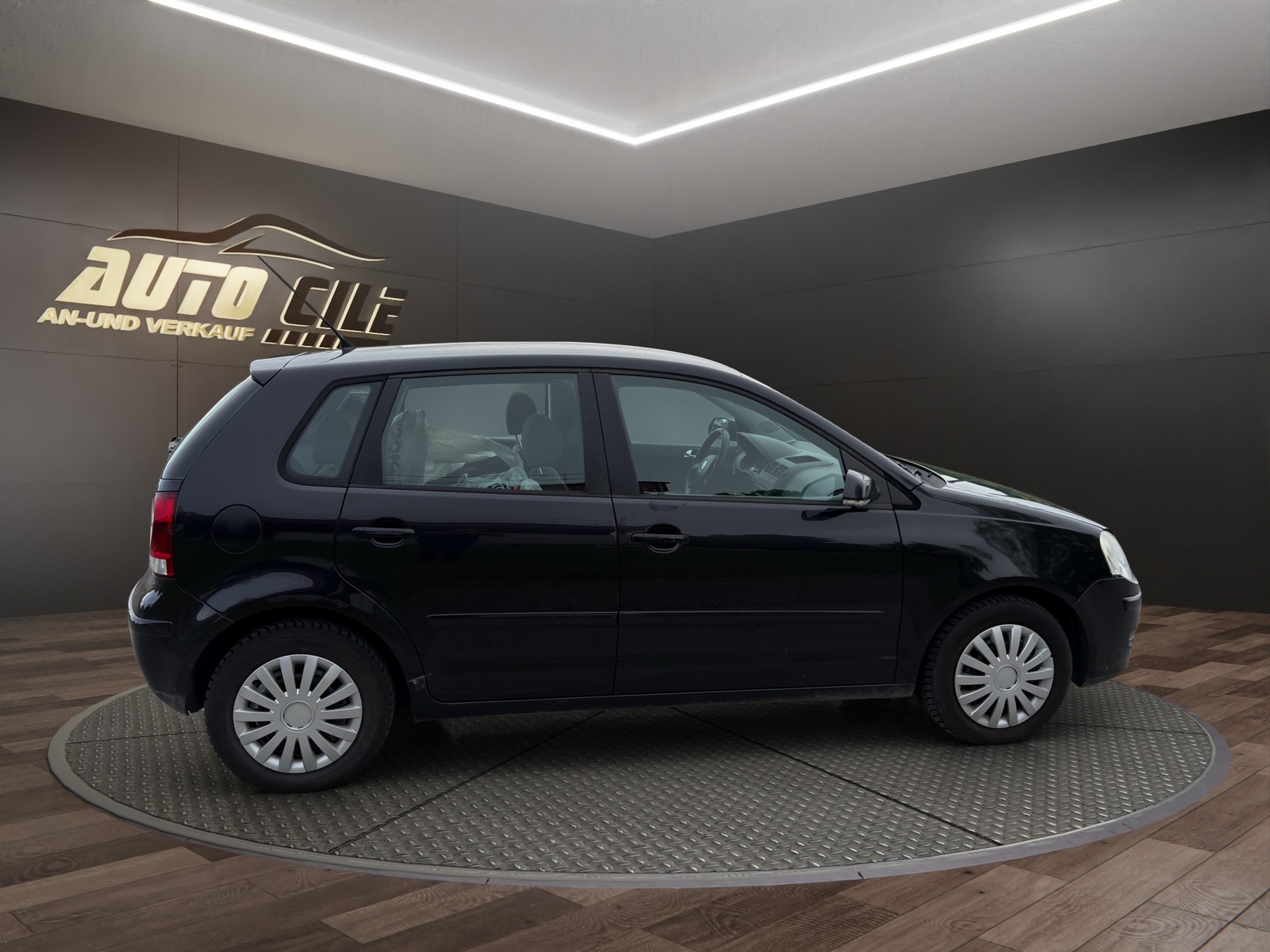 VW Polo 1.4 16V Highline-image-4