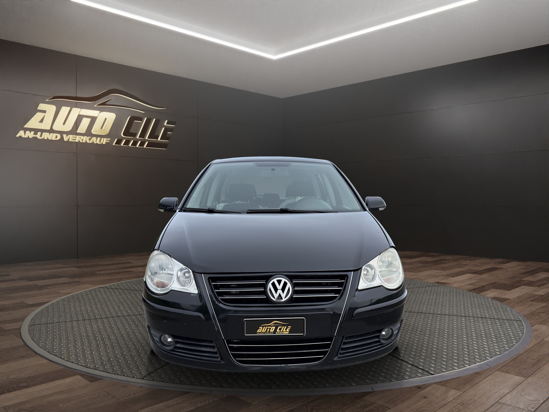 VW Polo 1.4 16V Highline-image-1