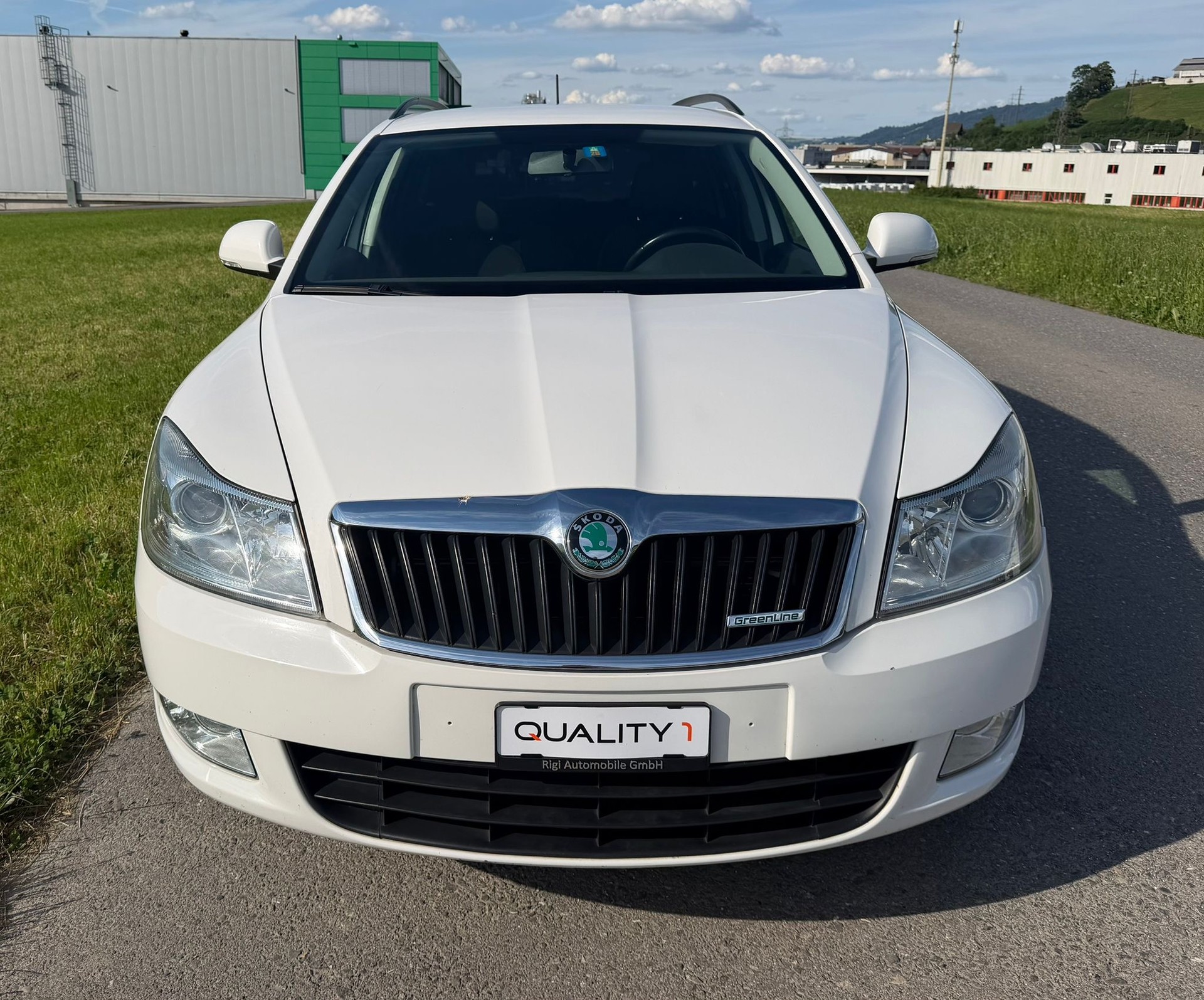 SKODA Octavia Combi 1.6 TDI Greenline-image-6
