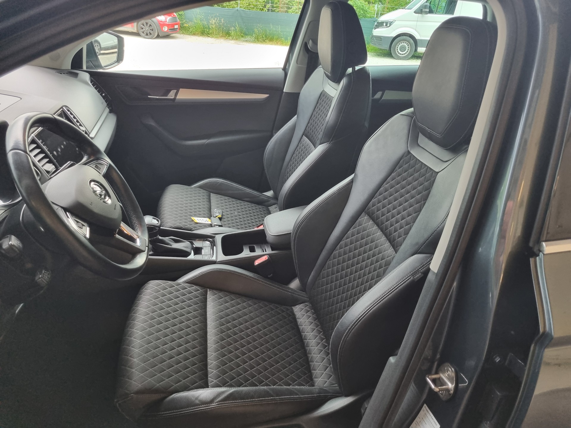 SKODA Karoq 1.6 TDI CR Smile-image-6