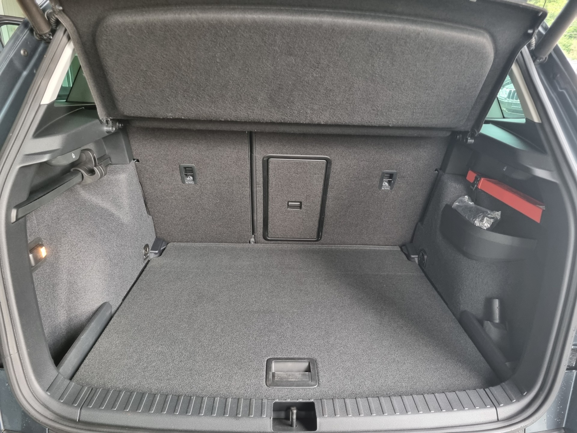 SKODA Karoq 1.6 TDI CR Smile-image-8