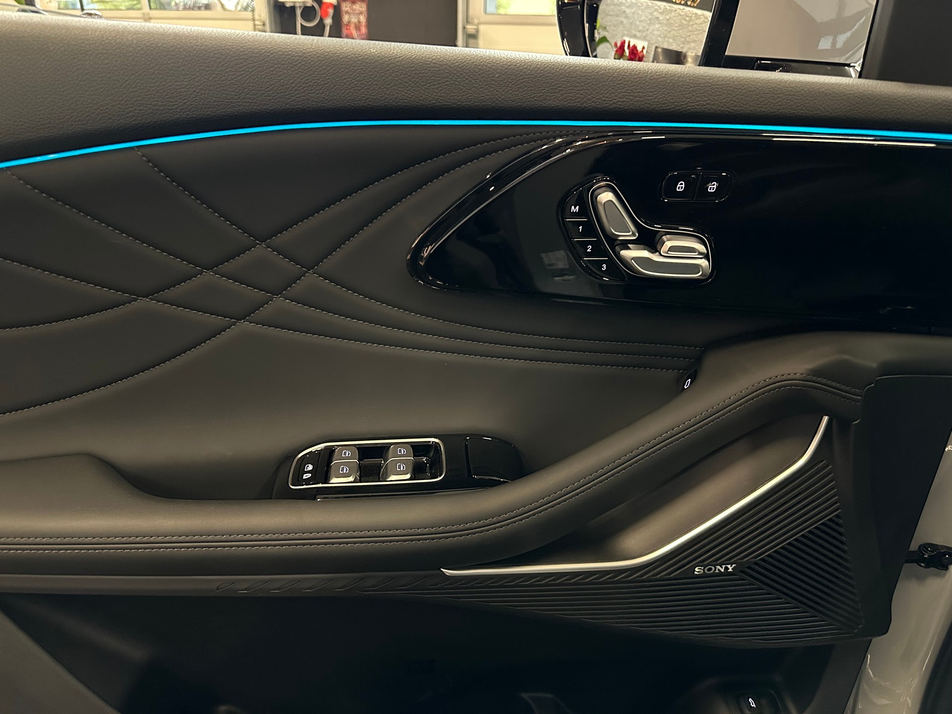 OMODA 9 PHEV SHS Exclusive AWD-image-17