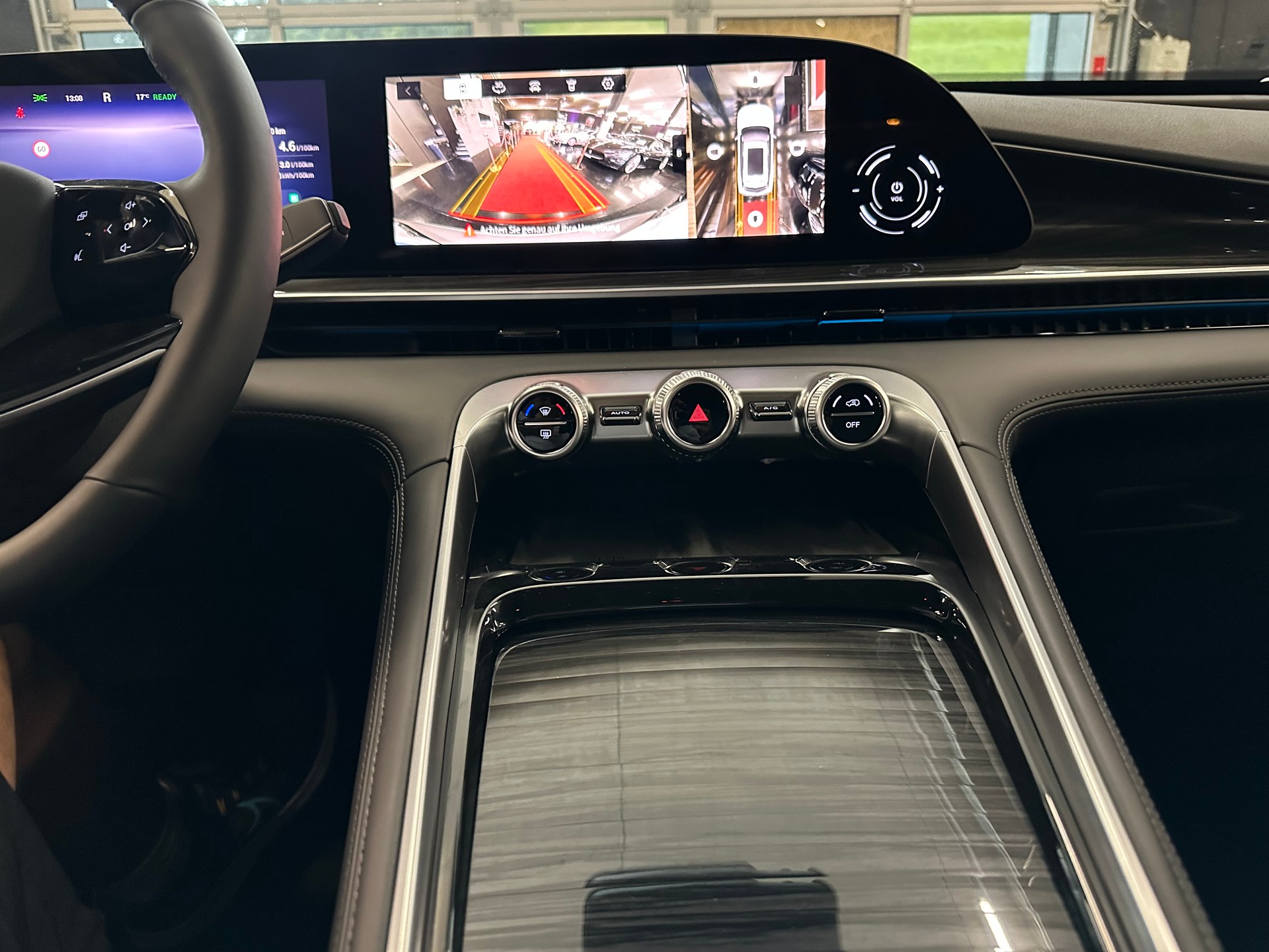 OMODA 9 PHEV SHS Exclusive AWD-image-20