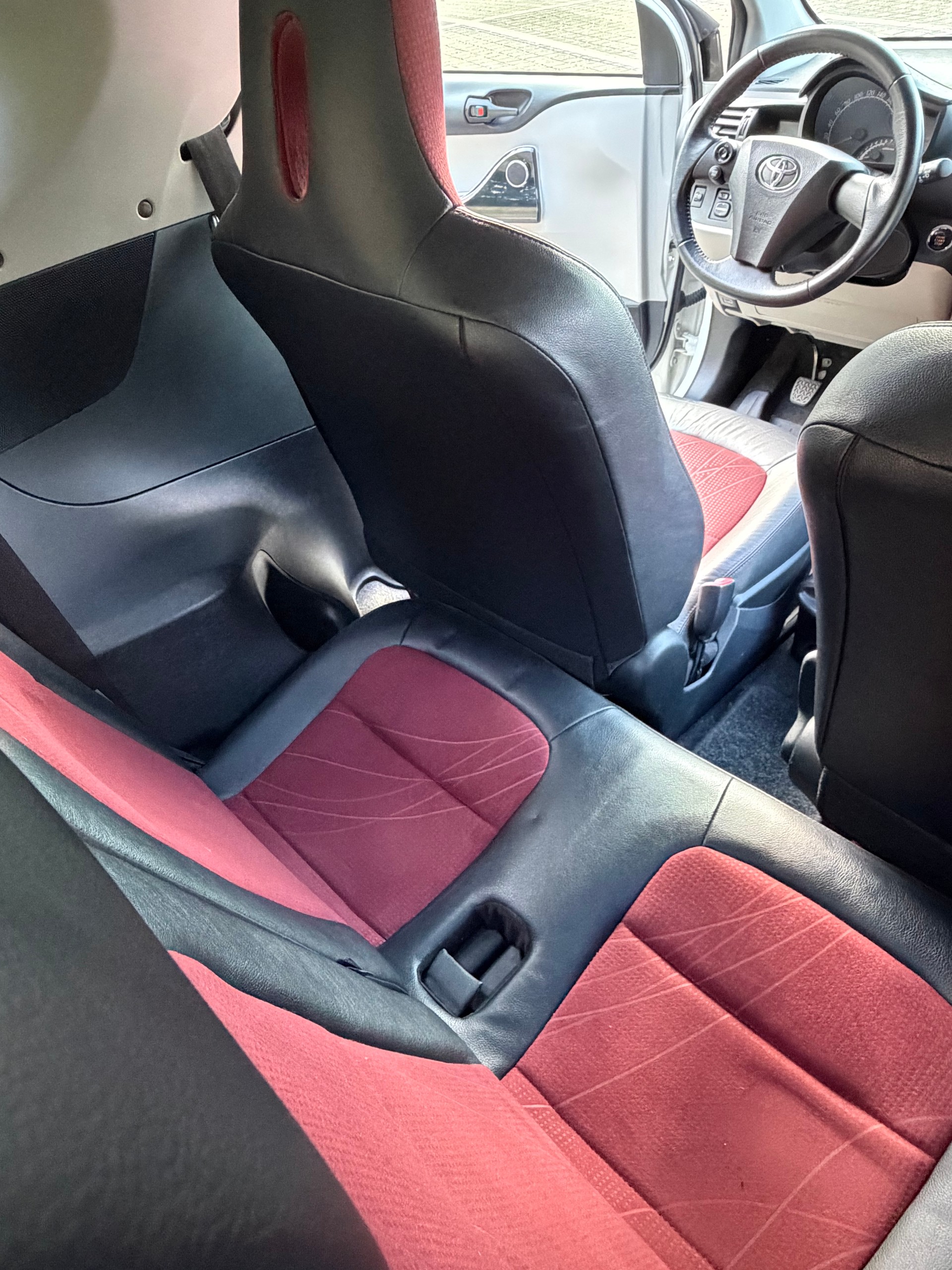 TOYOTA 1.33 VVT-i Linea Sol Premium-image-5