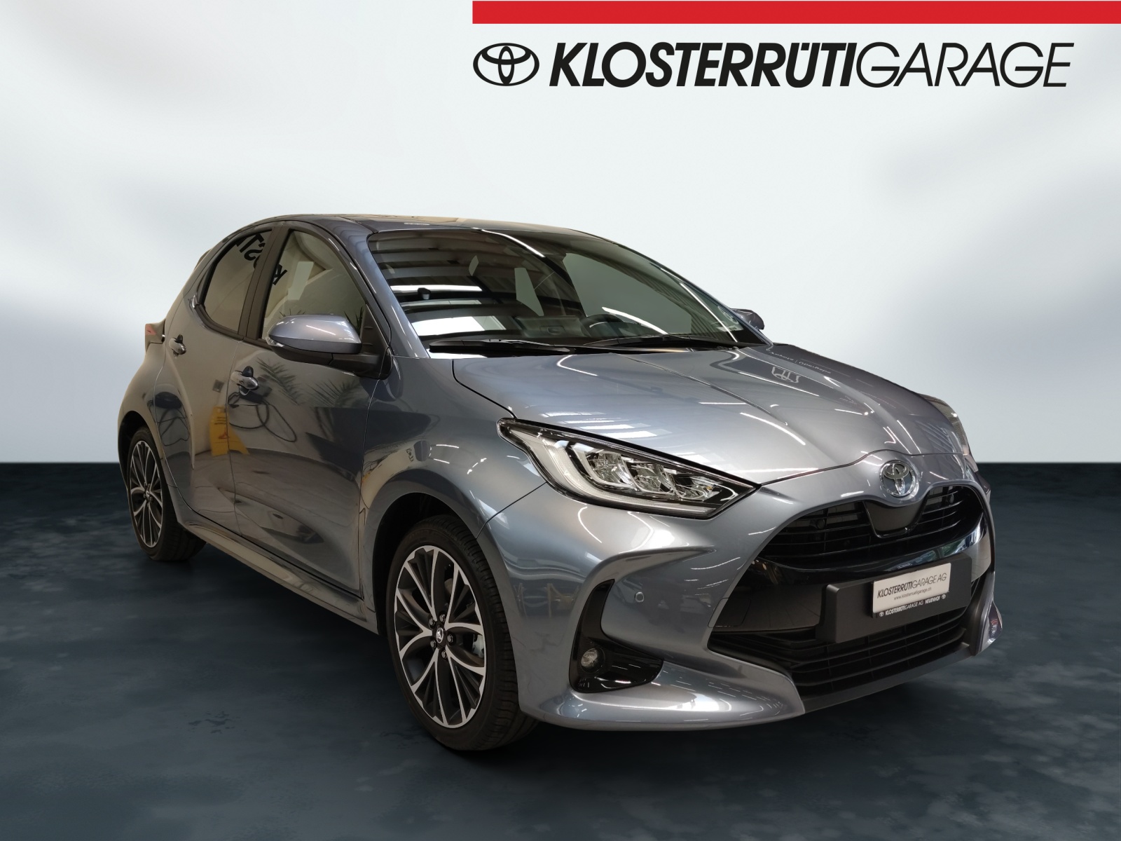 TOYOTA Yaris 1.5 VVT-i HSD Trend-showroom-element-1