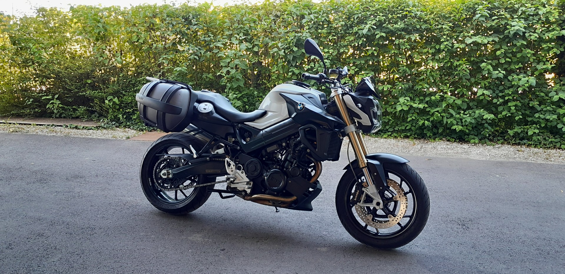 BMW F 800 R ABS-image-2