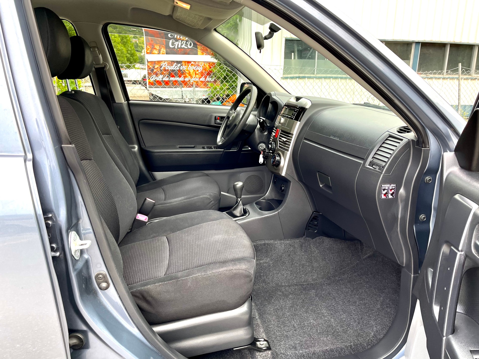 DAIHATSU Terios 1.5 16V SX Edition 100th Anniversary 4WD-image-13