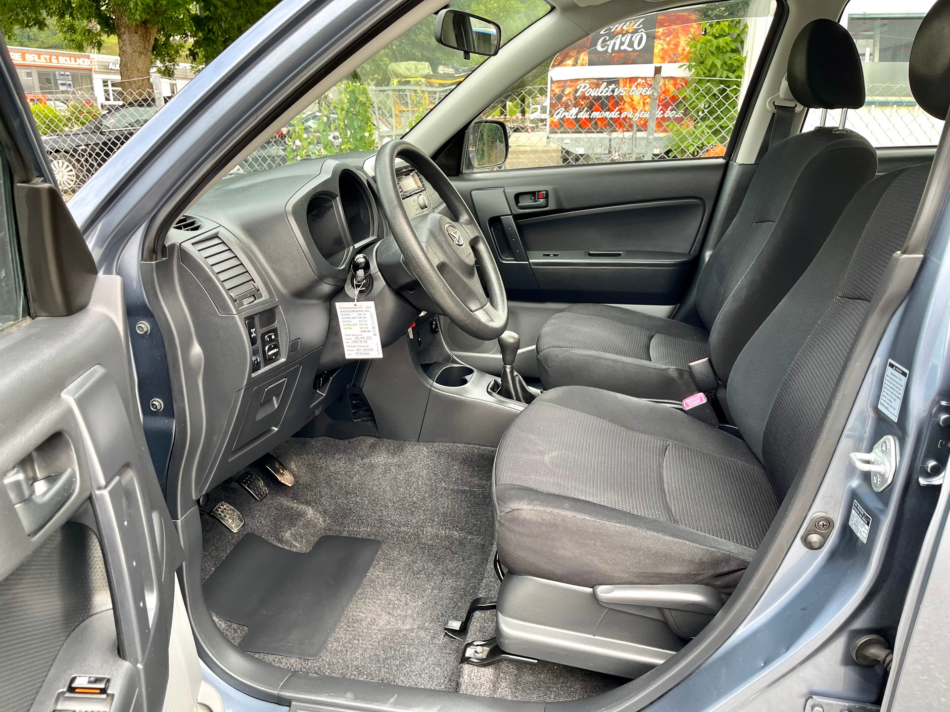 DAIHATSU Terios 1.5 16V SX Edition 100th Anniversary 4WD-image-19