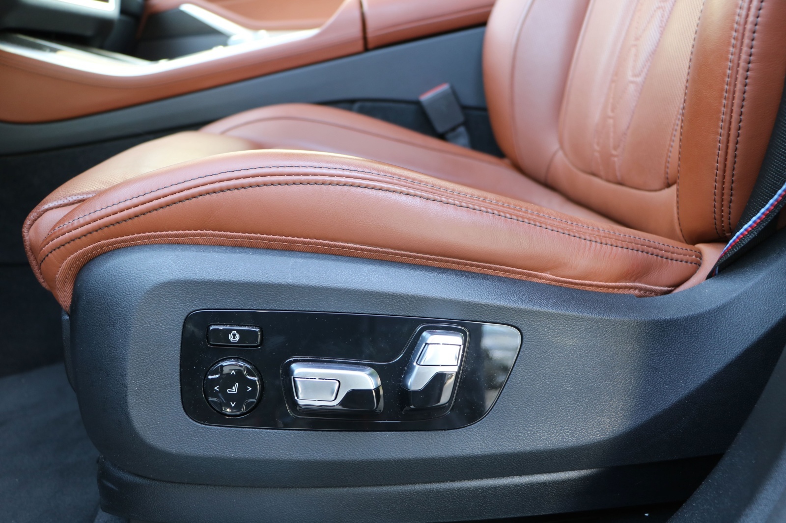 BMW X5 xDrive 50e M Sport Pro Steptronic-image-15