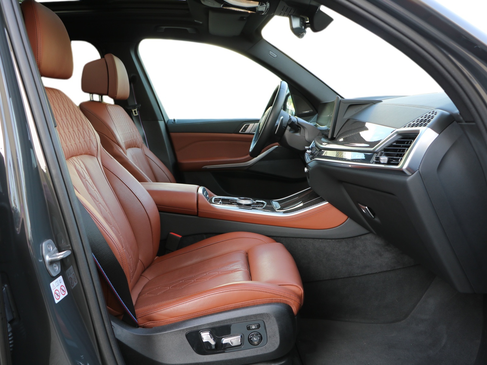 BMW X5 xDrive 50e M Sport Pro Steptronic-image-9