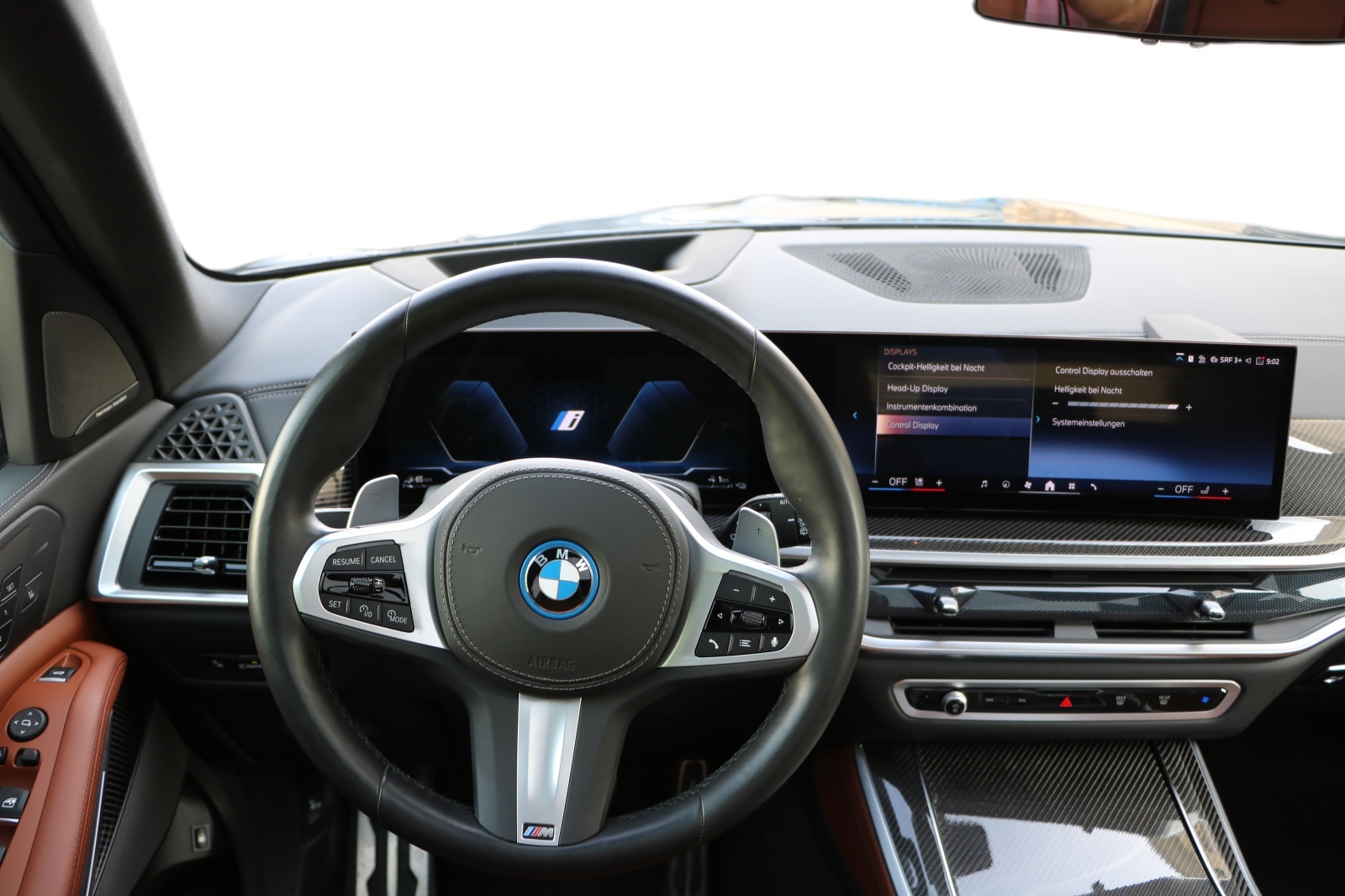 BMW X5 xDrive 50e M Sport Pro Steptronic-image-13