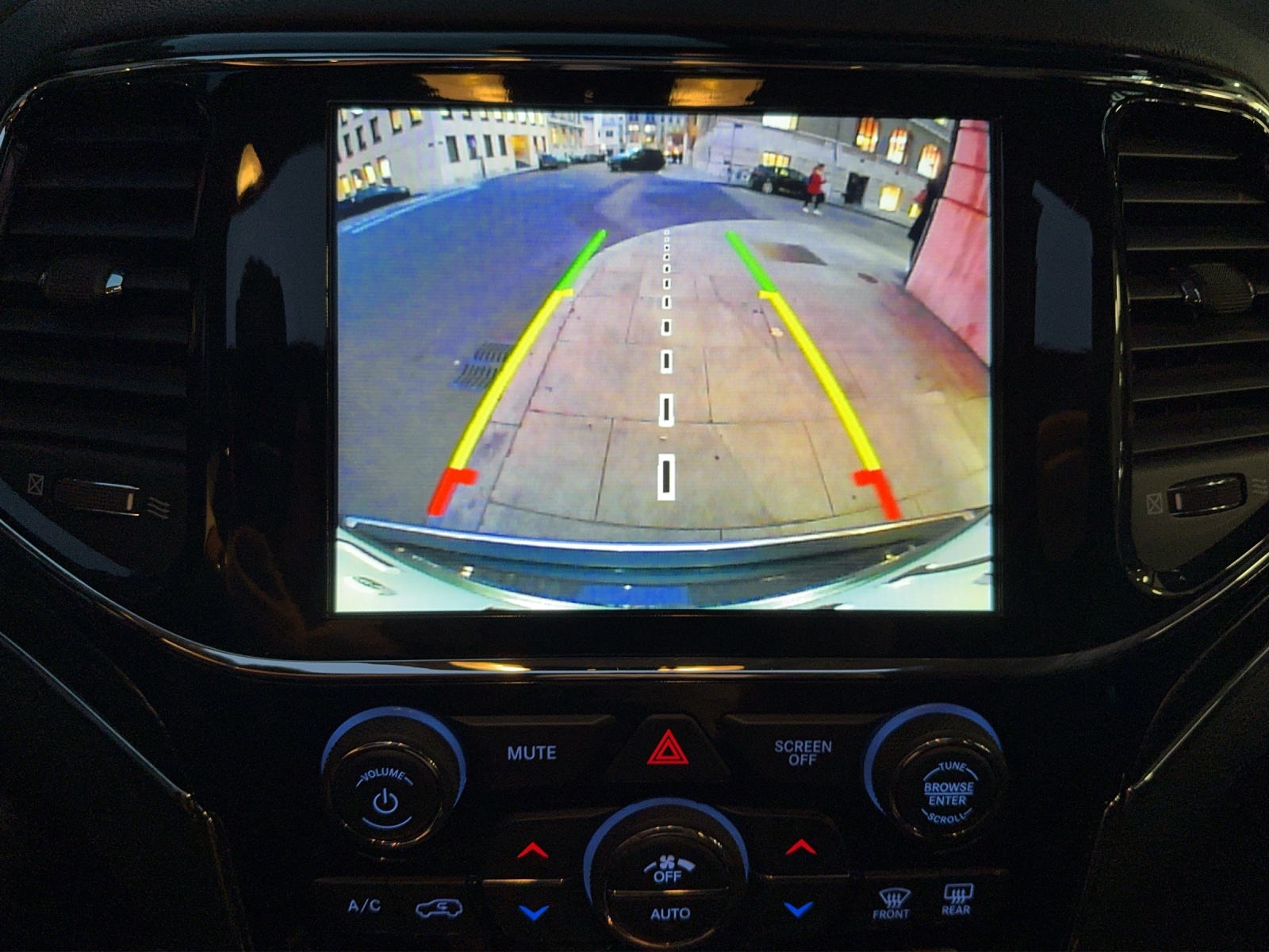 JEEP Grand Cherokee 3.0 CRD Summit Automatic-image-9