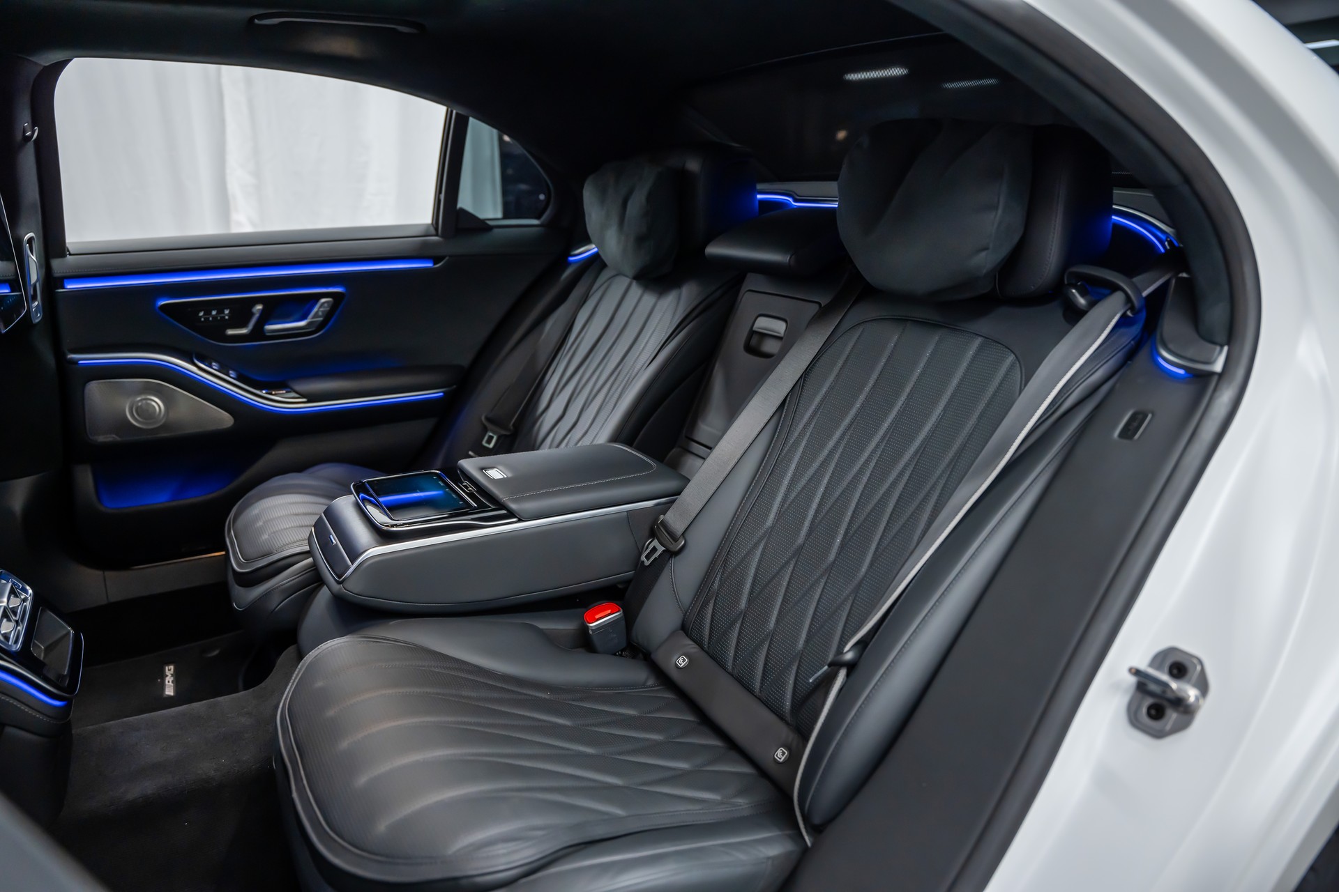 MERCEDES-BENZ S63 AMG E Performance 4Matic Lang Sonderedition *Manufaktur*Keramik*Magno*Fond-TV*-image-17