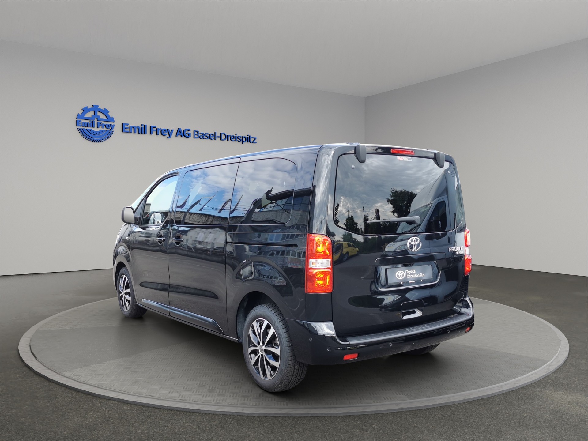 TOYOTA PROACE Verso L1 2.0 D Trend-image-5