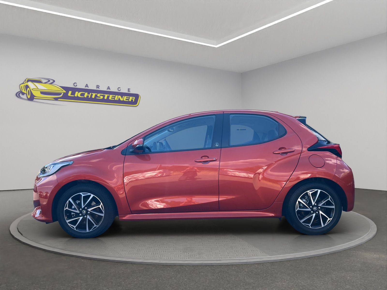 TOYOTA Yaris 1.5 Comfort e-CVT-showroom-element-2