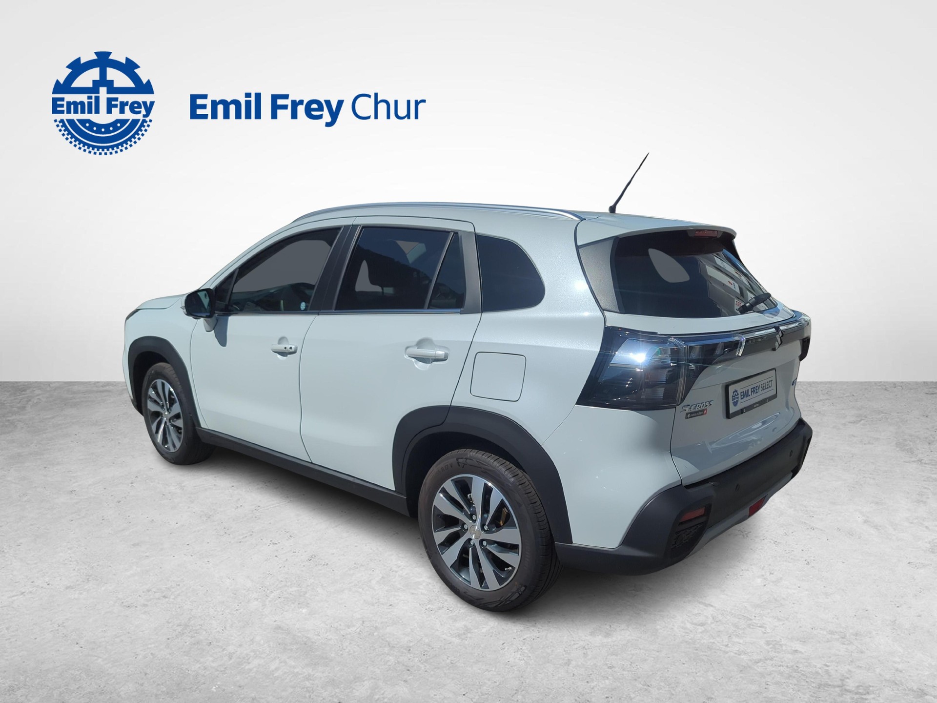 SUZUKI S-Cross 1.4 T Compact Top Hybrid 4x4-showroom-element-2
